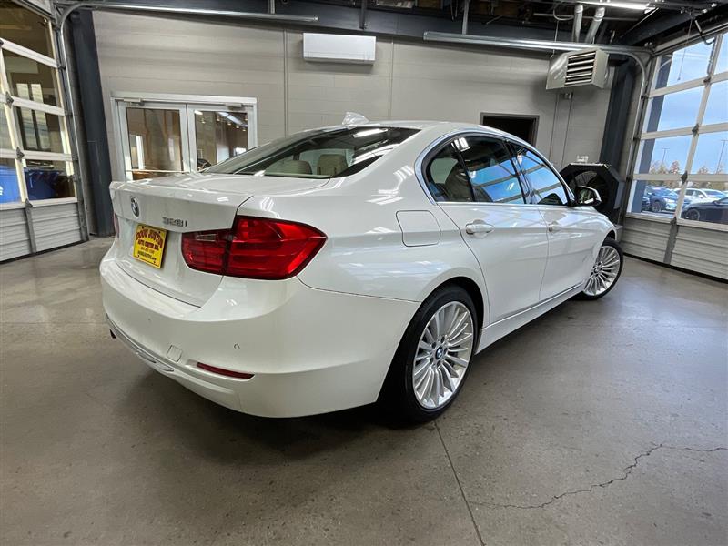 2013 BMW 3 SERIES 328i