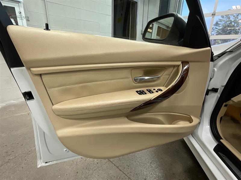 2013 BMW 3 SERIES 328i