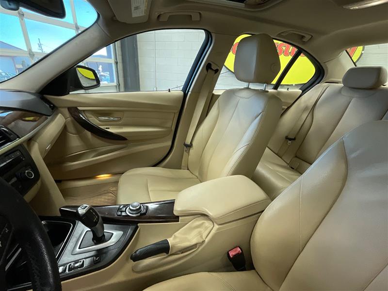 2013 BMW 3 SERIES 328i xDrive