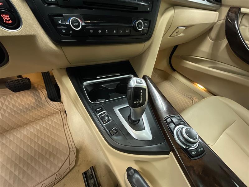 2013 BMW 3 SERIES 328i xDrive