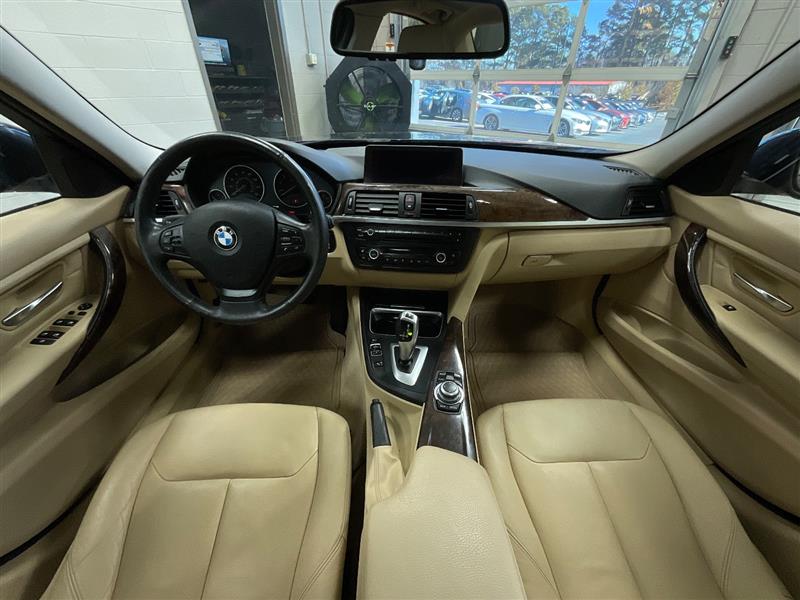 2013 BMW 3 SERIES 328i xDrive