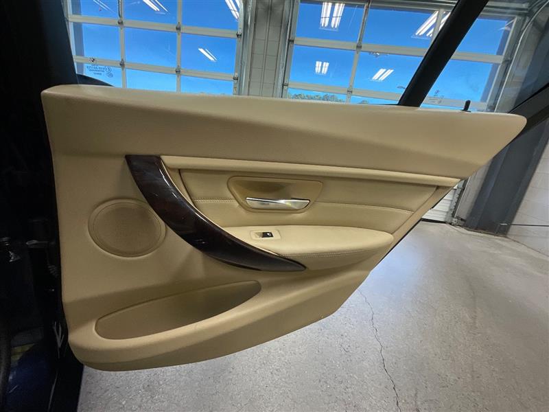 2013 BMW 3 SERIES 328i xDrive