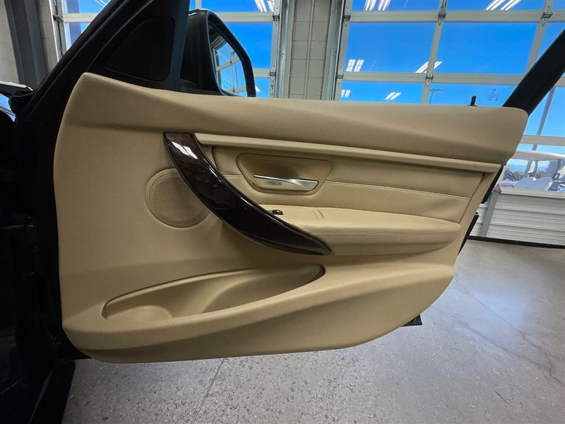 2013 BMW 3 SERIES 328i xDrive