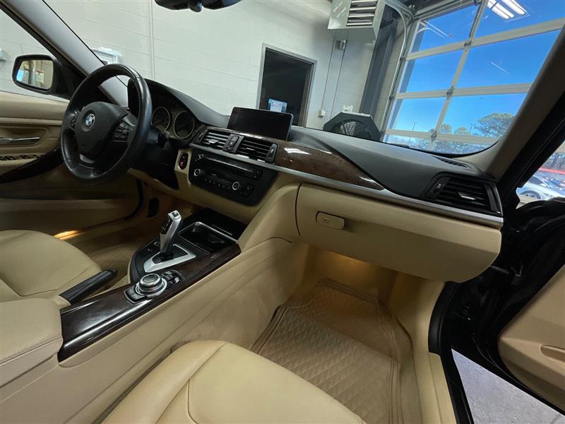 2013 BMW 3 SERIES 328i xDrive