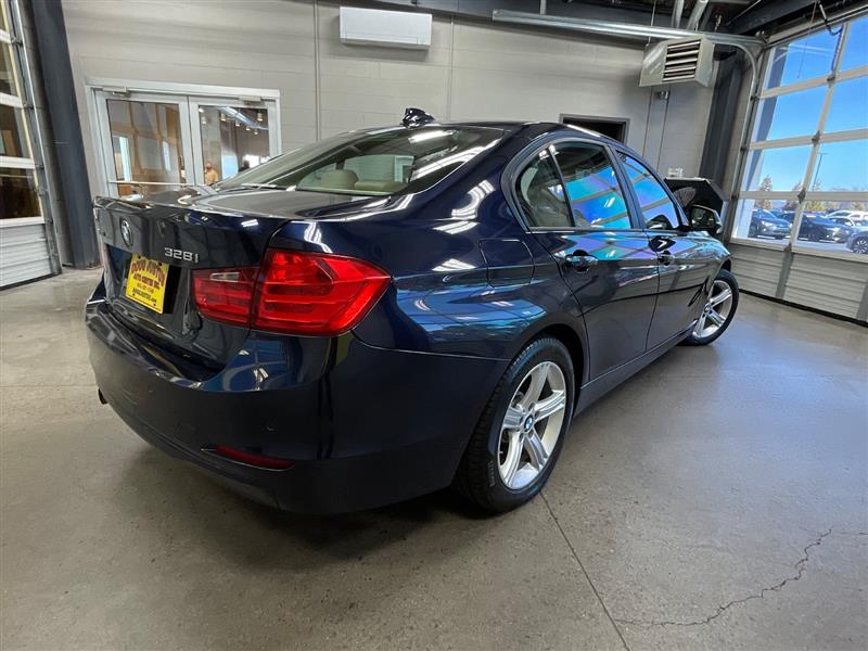 2013 BMW 3 SERIES 328i xDrive