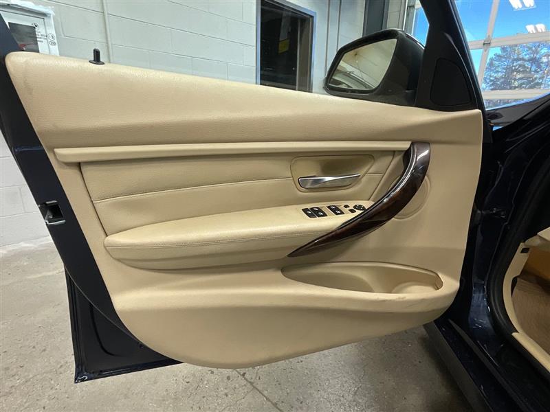 2013 BMW 3 SERIES 328i xDrive