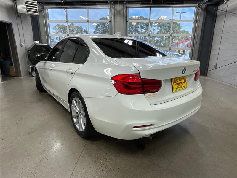 2017 BMW 3 SERIES 320i