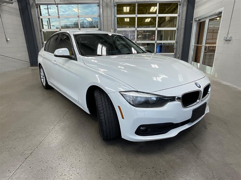 2017 BMW 3 SERIES 320i