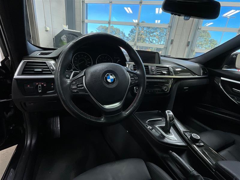 2018 BMW 3 SERIES 330i