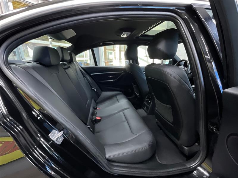 2018 BMW 3 SERIES 330i