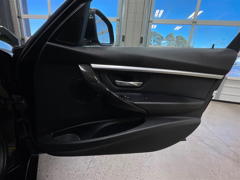 2018 BMW 3 SERIES 330i