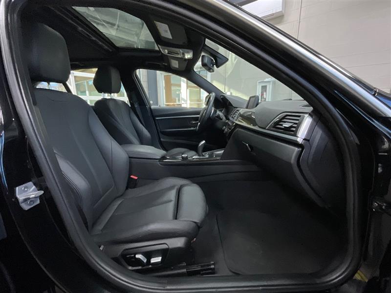 2018 BMW 3 SERIES 330i