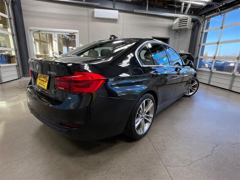 2018 BMW 3 SERIES 330i