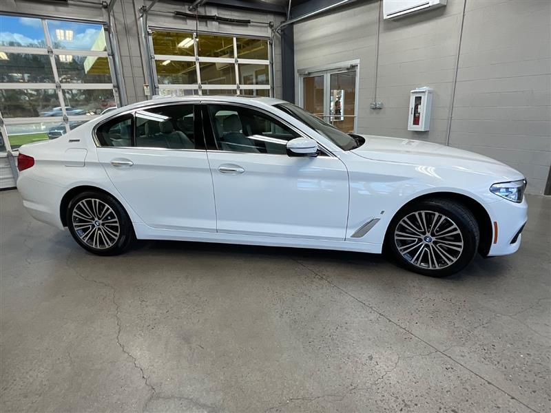 2018 BMW 5 SERIES 530e xDrive iPerformance