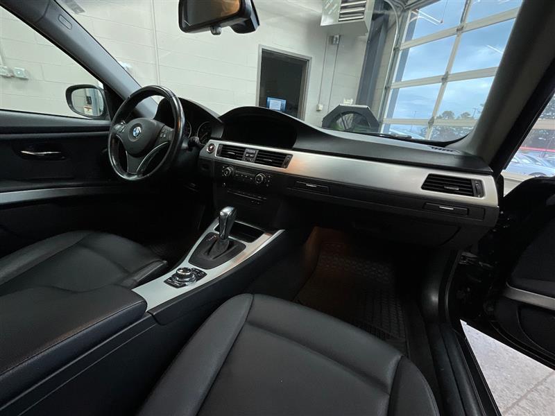 2012 BMW 3 SERIES 328i