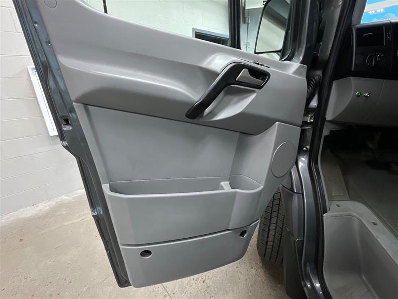 2014 MERCEDES-BENZ SPRINTER 2500 