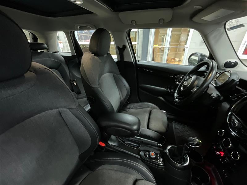 2016 MINI HARDTOP 4 DOOR Cooper