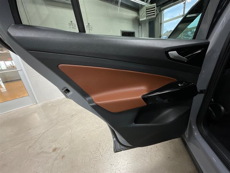 2021 VOLKSWAGEN ID.4 PRO S