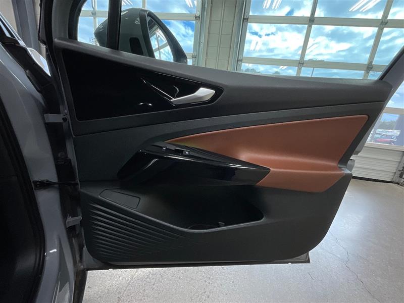 2021 VOLKSWAGEN ID.4 PRO S