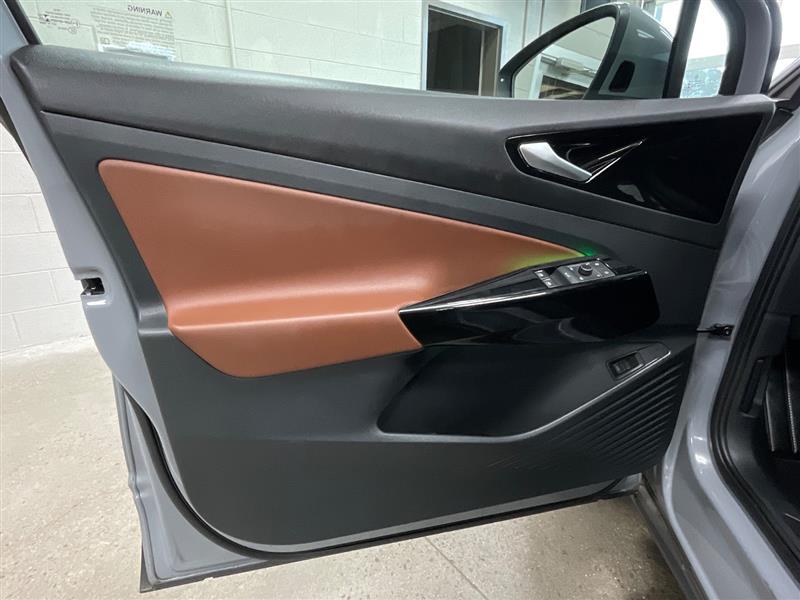 2021 VOLKSWAGEN ID.4 PRO S