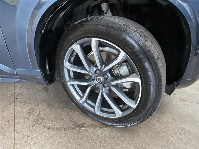 2018 VOLVO XC90 MOMENTUM