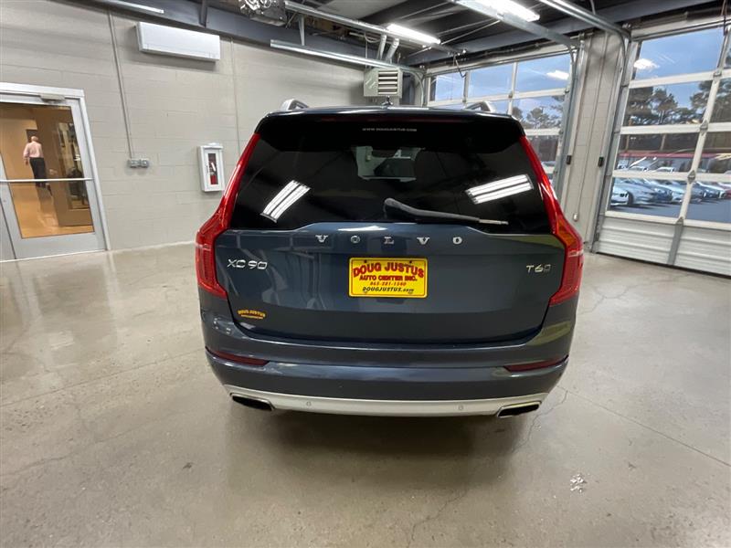 2018 VOLVO XC90 MOMENTUM