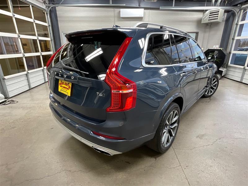 2018 VOLVO XC90 MOMENTUM