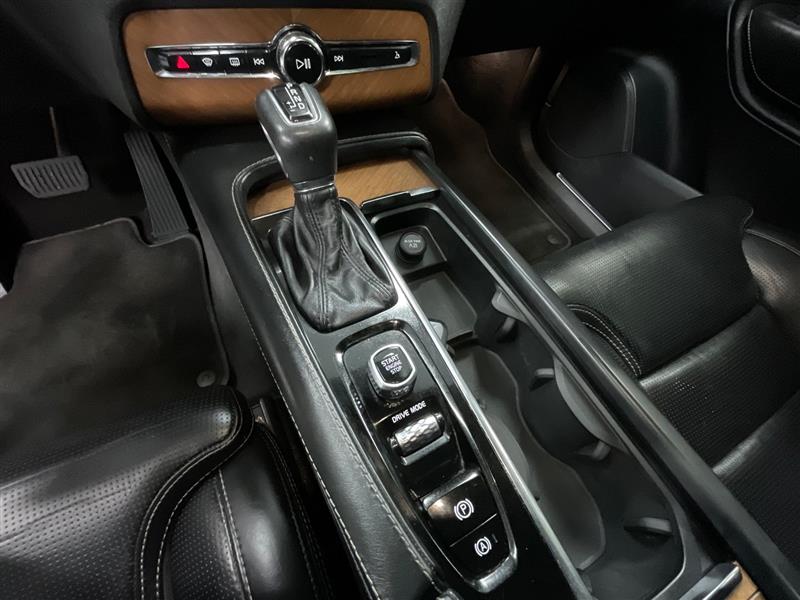 2018 VOLVO XC90 T6 INSCRIPTION
