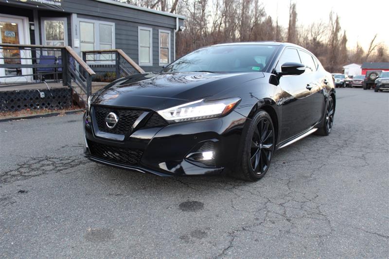 2021 NISSAN MAXIMA SR