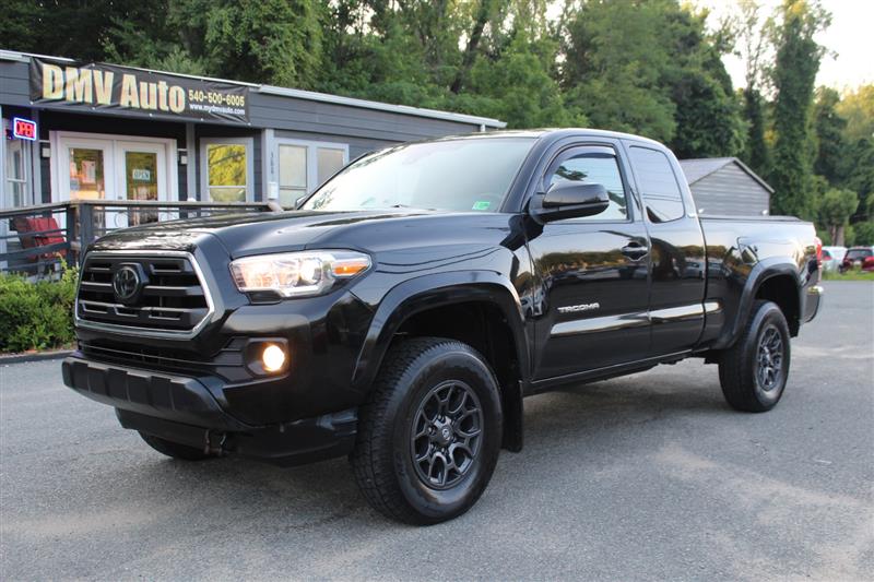 2018 TOYOTA TACOMA SR5