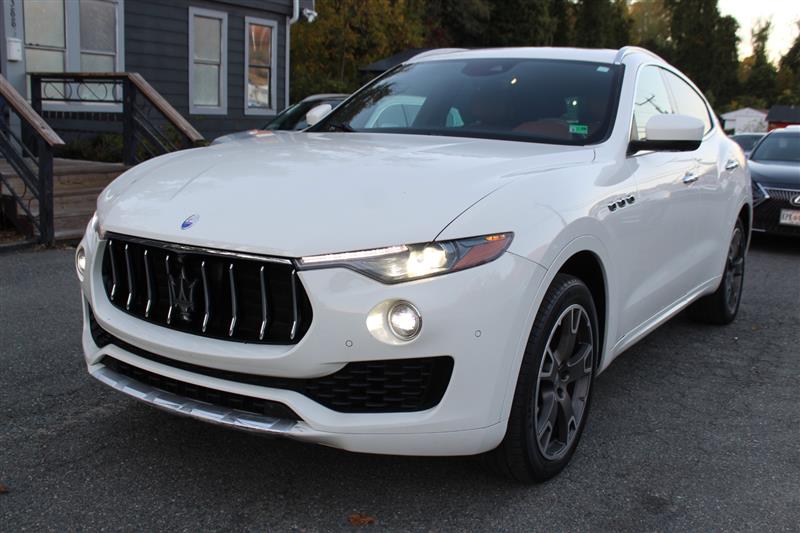 2017 MASERATI LEVANTE 