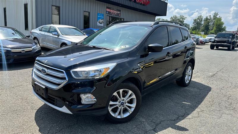 2018 FORD ESCAPE SE