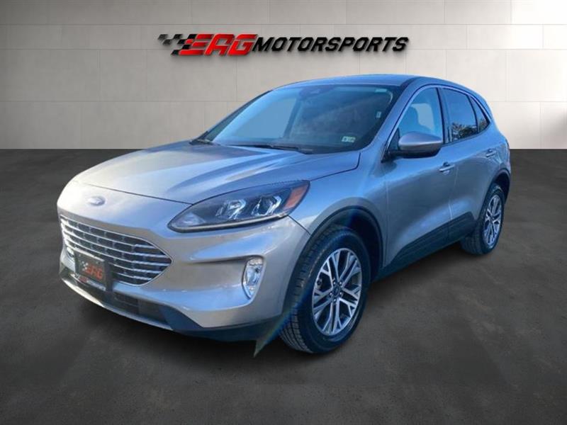 2022 Ford Escape SEL's photo