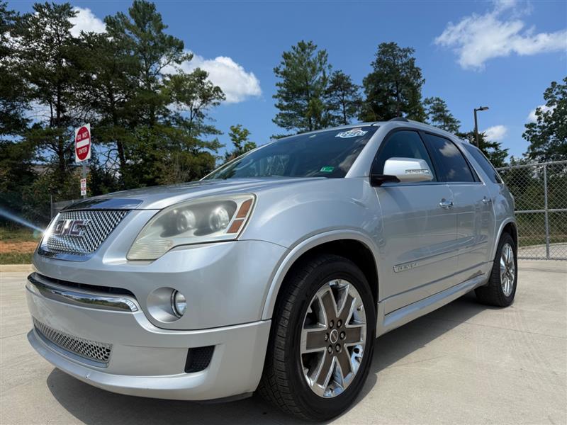 2012 GMC Acadia Denali's photo
