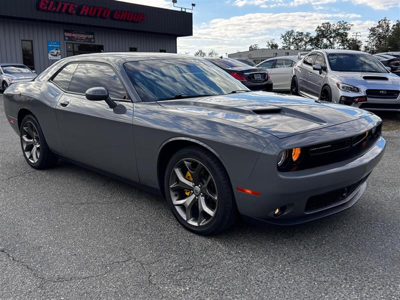 2017 DODGE CHALLENGER SXT PLUS