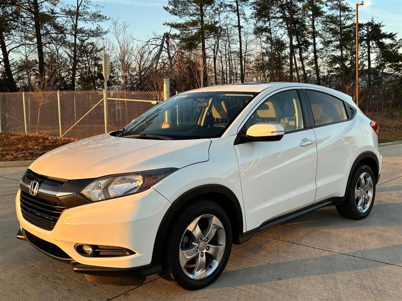 2017 Honda HR-V EX's photo