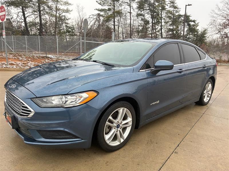 2018 Ford Fusion Hybrid SE's photo