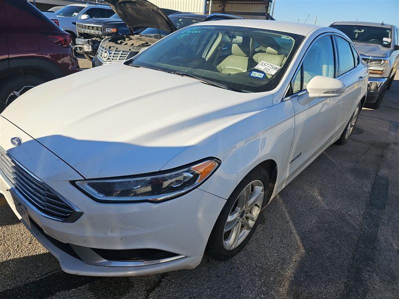 2018 Ford Fusion Hybrid SE's photo