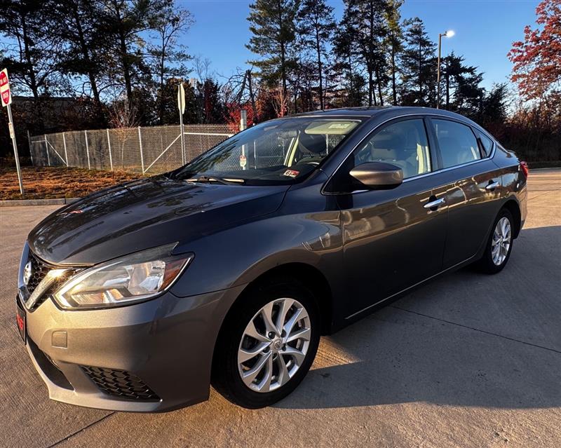 2018 Nissan Sentra SV's photo