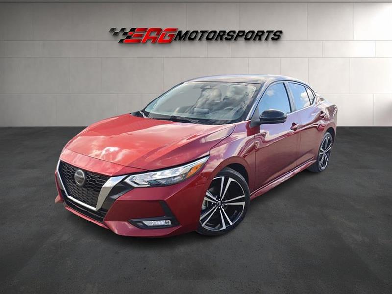2021 Nissan Sentra SR's photo