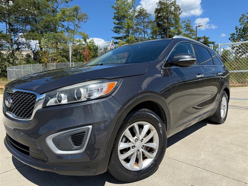 2017 KIA SORENTO LX