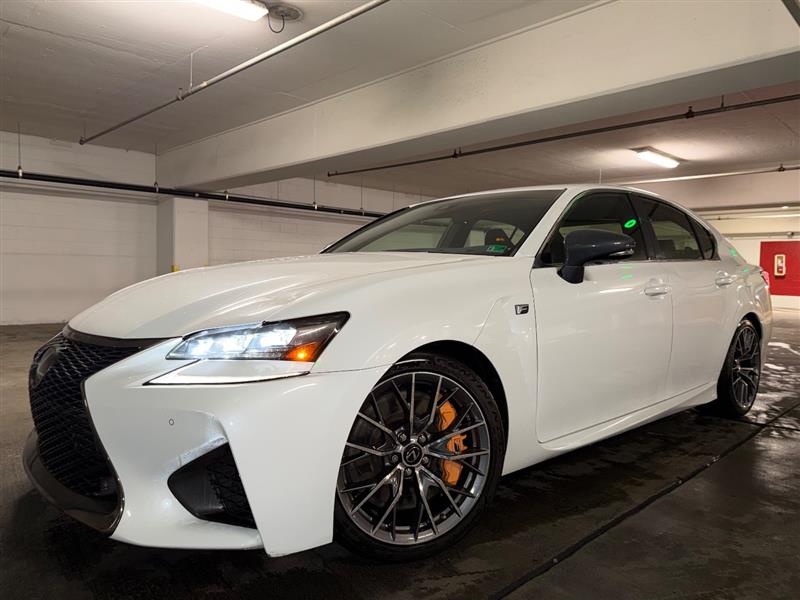 2016 Lexus GS F's photo