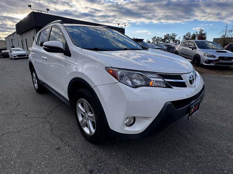 2014 TOYOTA RAV4 XLE