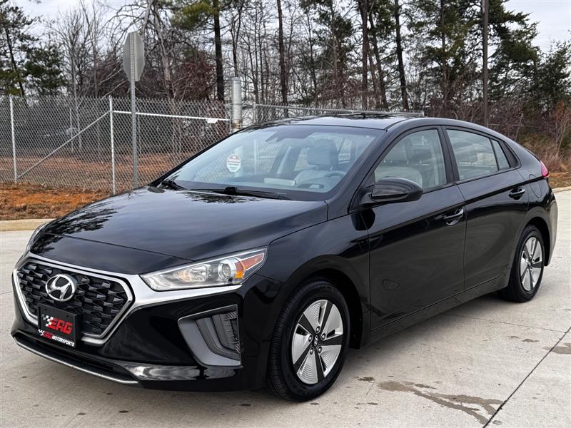 2022 Hyundai Ioniq Blue's photo