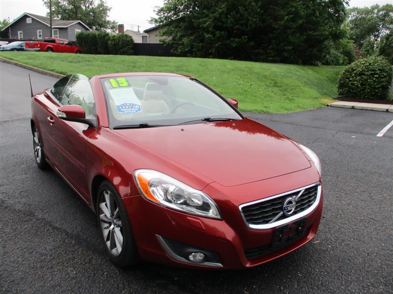 2013 VOLVO C70 T5 CONVERTIBLE 2D