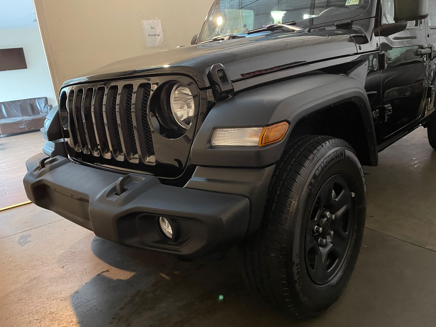 2023 Jeep Wrangler 4-Door Sport photo 27