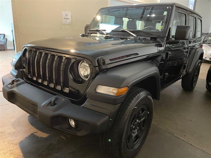 2023 Jeep Wrangler 4-Door Sport's photo