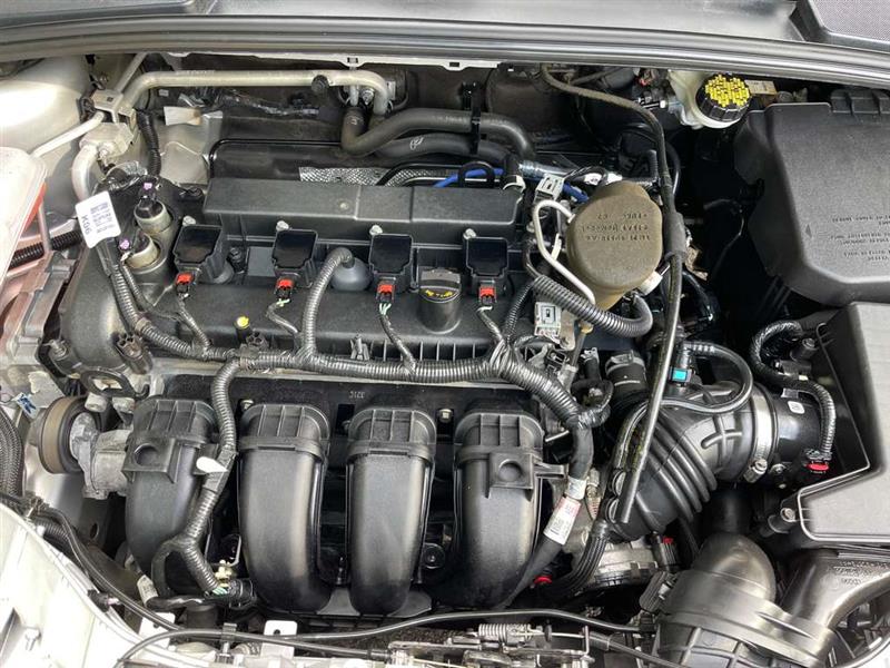 2015 Ford Focus SE photo 68