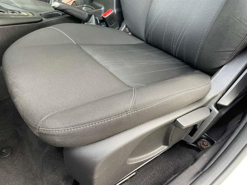 2015 Ford Focus SE photo 47