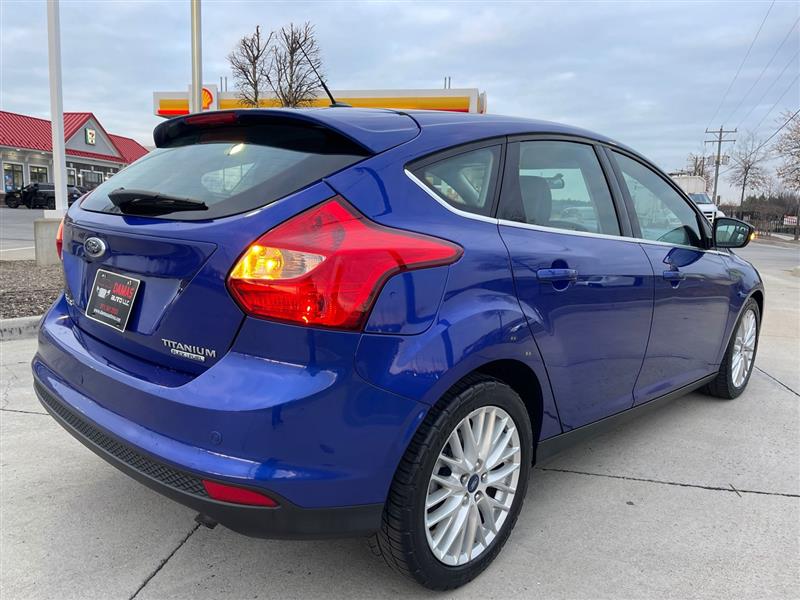 2013 Ford Focus Titanium photo 114